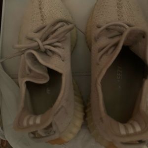 Yeezy Boost 350